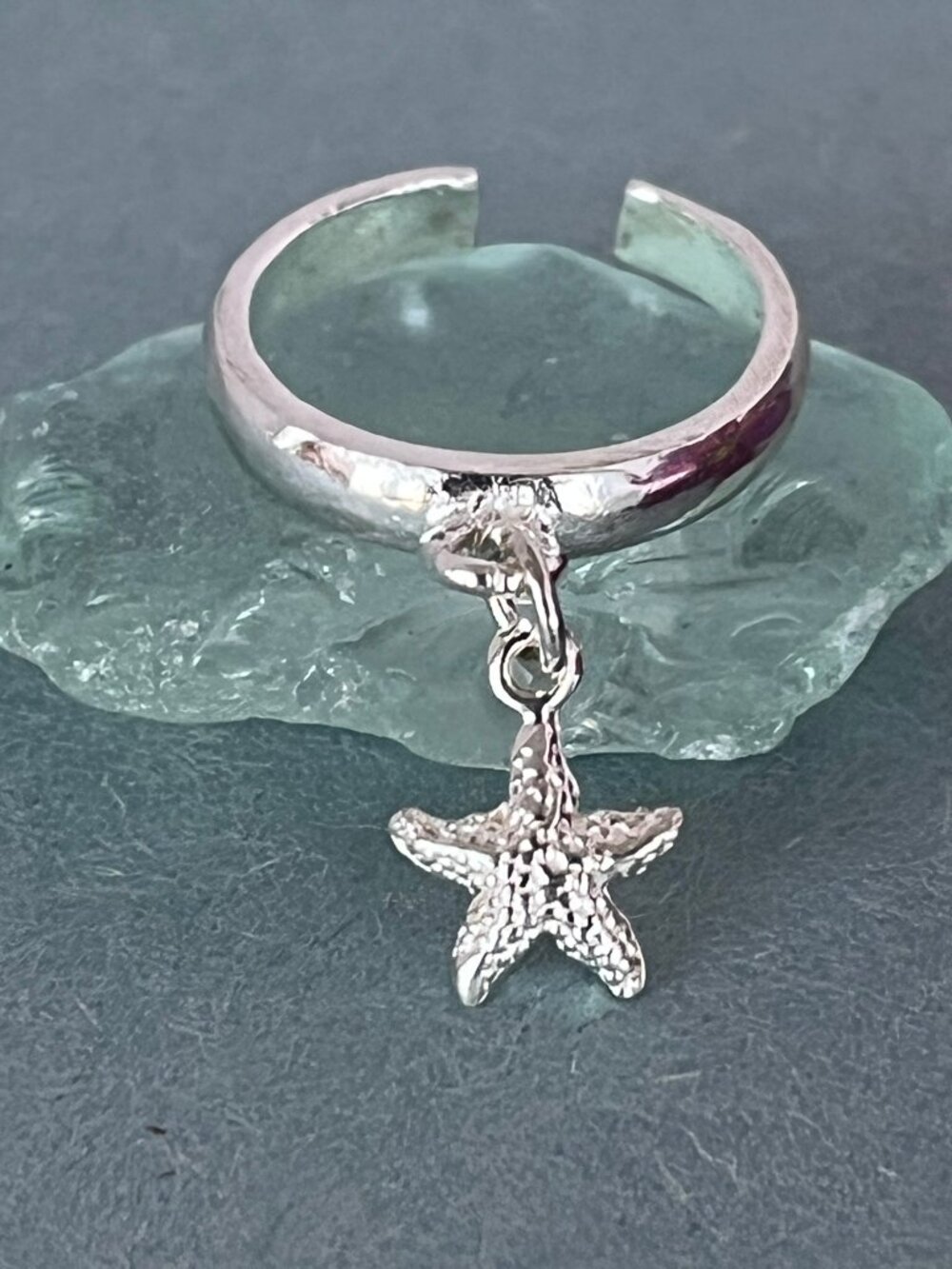 Sterling Silver starfish Adjustable Toe Ring